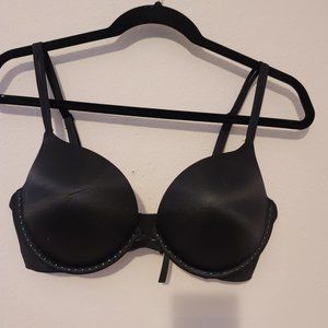 Victoria Secret - Very Sexy Push Up Bra - 36D